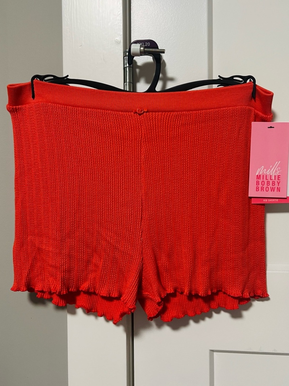 Mills by Millie Bobby Brown Rib Red Shortie